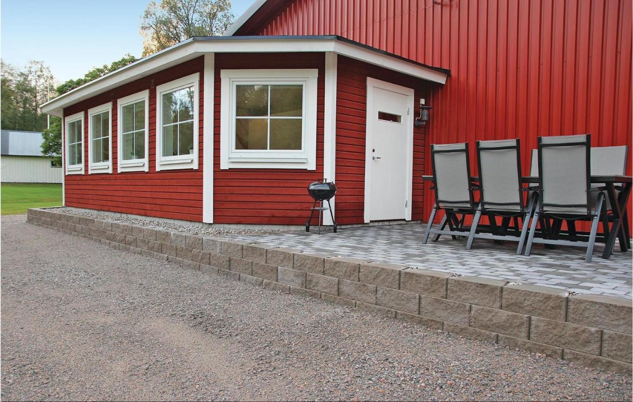 Mullsjö 2 Bedroom Cozy Apartment In Habo מראה חיצוני תמונה
