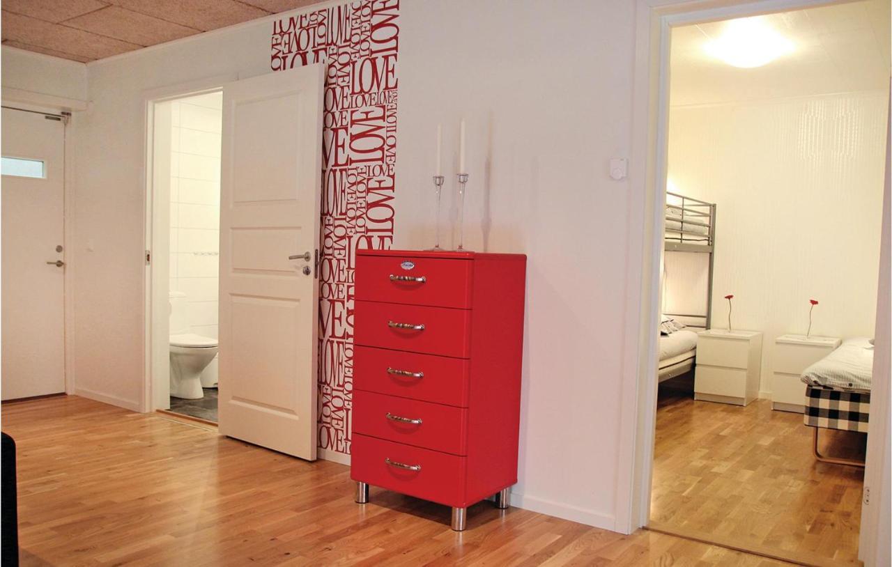 Mullsjö 2 Bedroom Cozy Apartment In Habo מראה חיצוני תמונה